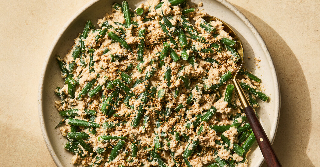 Shira-ae (Smashed Tofu Salad With Green Beans) Recipe