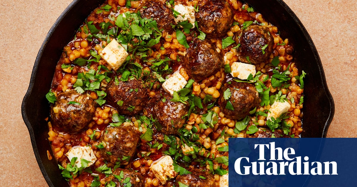 From lamb meatballs to kale pesto: Yotam Ottolenghi’s one-pot pasta recipes | Pasta | The Guardian