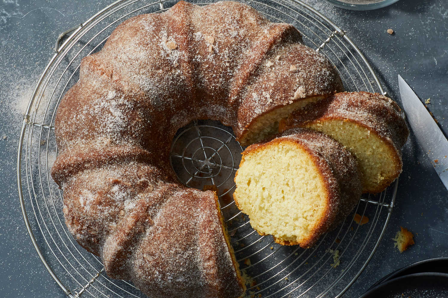 Old-Fashioned Doughnut Bundt Cake Recipe