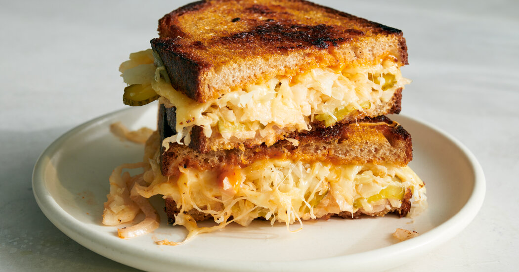 Four Levels of Vegetarian Sandwiches - The New York Times